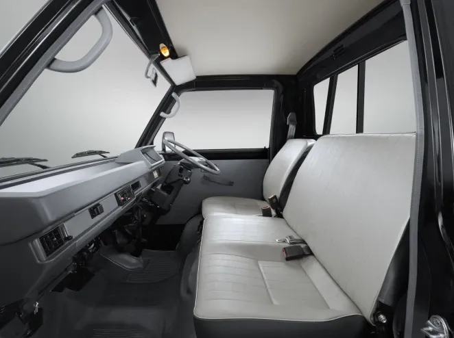 Interior Kabin Mitsubishi Colt L300